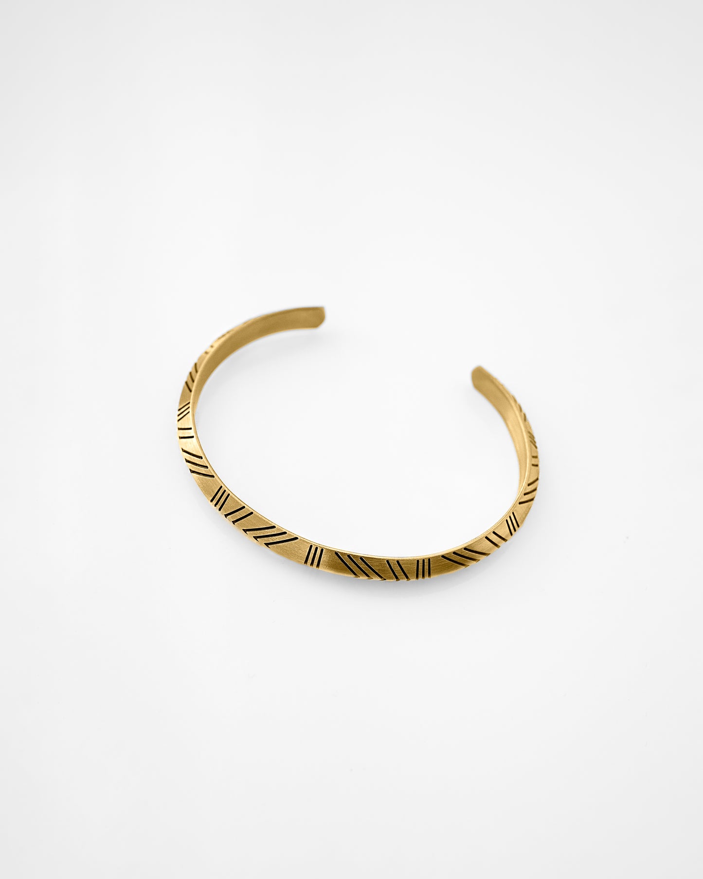 TCHALLA Cuff bangle